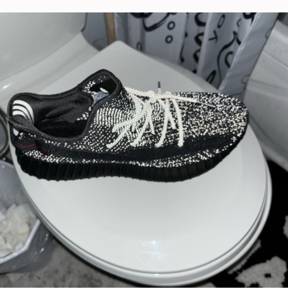 Brand new Yeezy 350 reflective